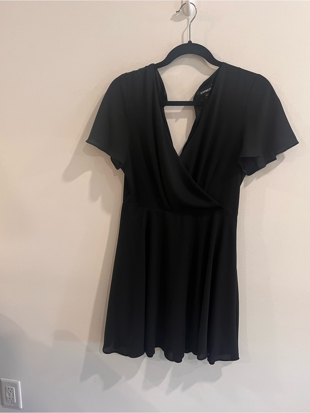 Express Black Flutter Sleeve Surplice Dress Size 6